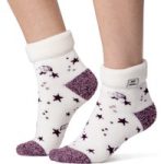 Ladies Lite Orion Sleep Socks with Turnover Top – Ivory & Cabernet Stars